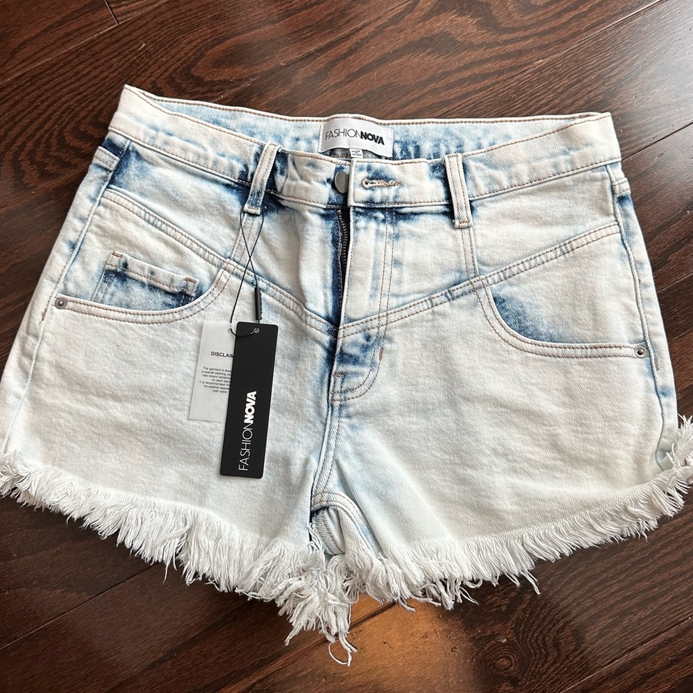 Fashionnova Mega Babe Bleached Stretch Shorts
